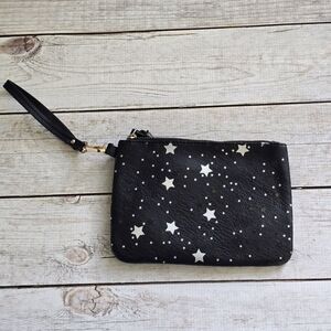 Black & Silver Star Pattern Wristlet Clutch